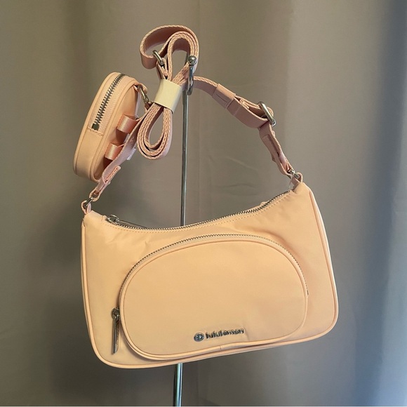 NWT Lululemon Crossbody Bag with Nano Pouch 2L Flush Light Pink Nylon Sold Out - Picture 1 of 16